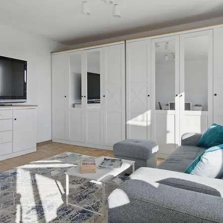 Apartment Turquoise By Solarento *